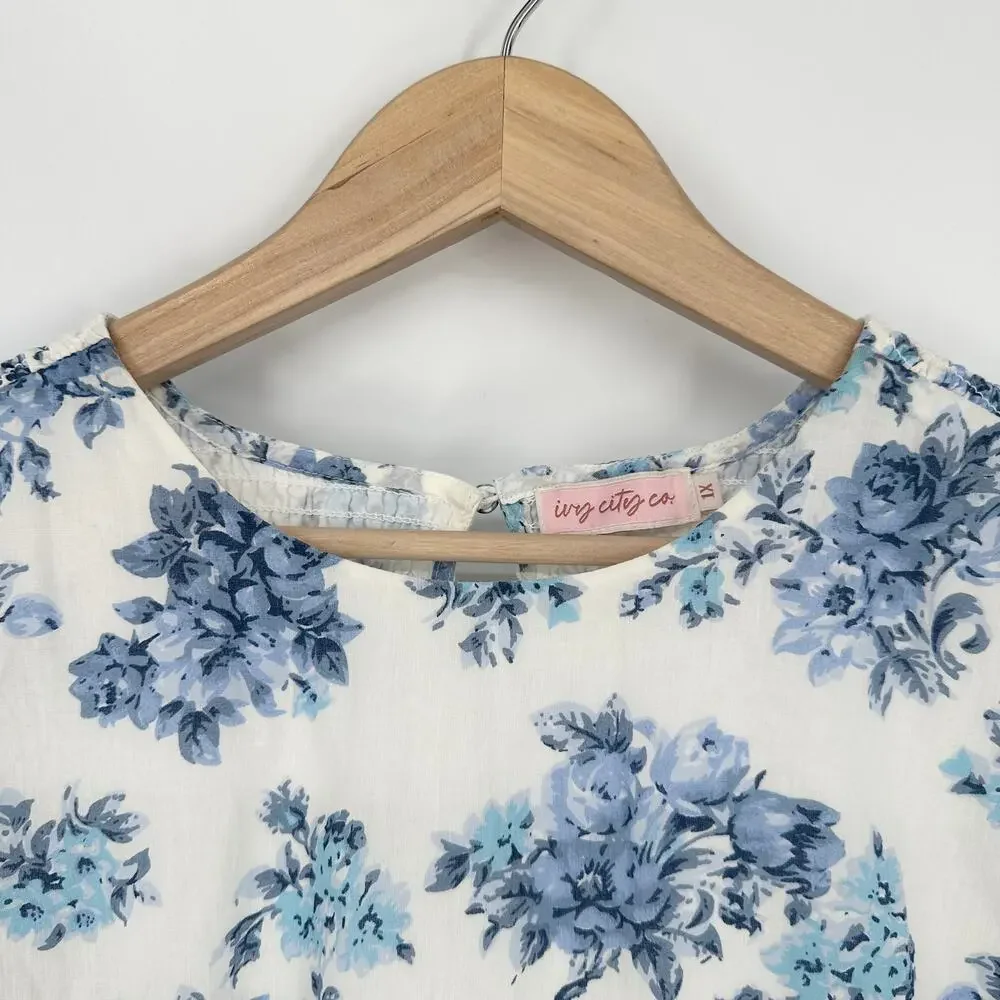 Ivy City Co Odette Blouse Floral Short Puff Sleeve Crew Neck Smocked Top Cotton